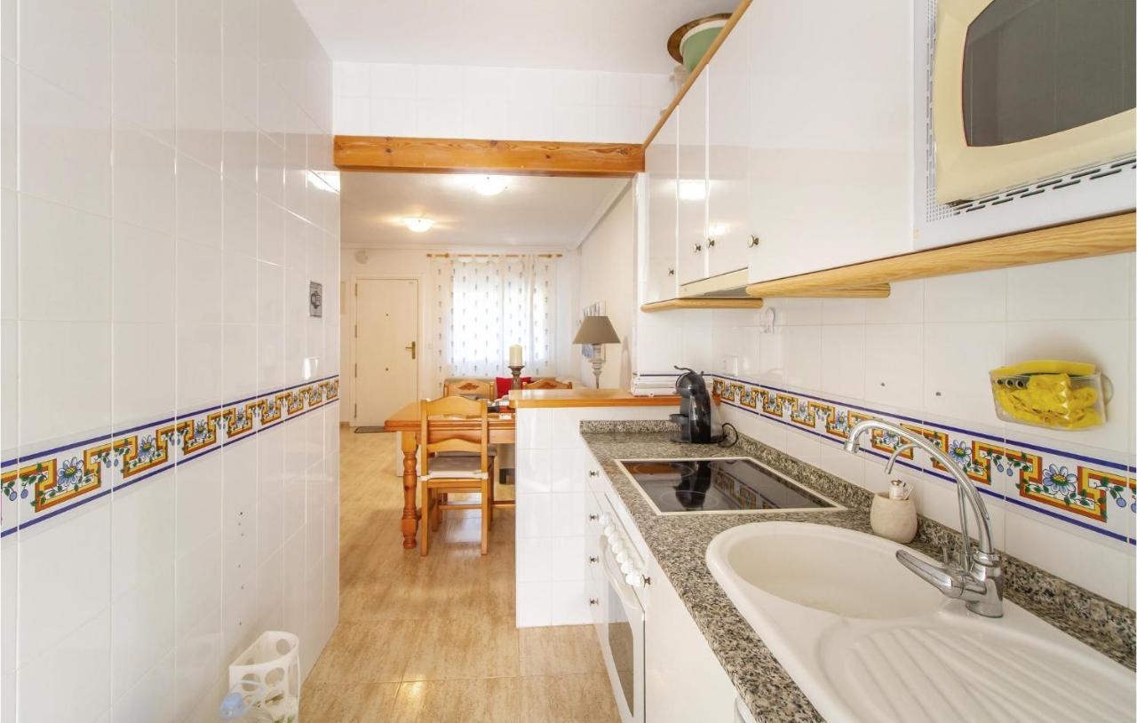 4 Bedroom Cozy Home In Pilar De La Horadada Exterior foto
